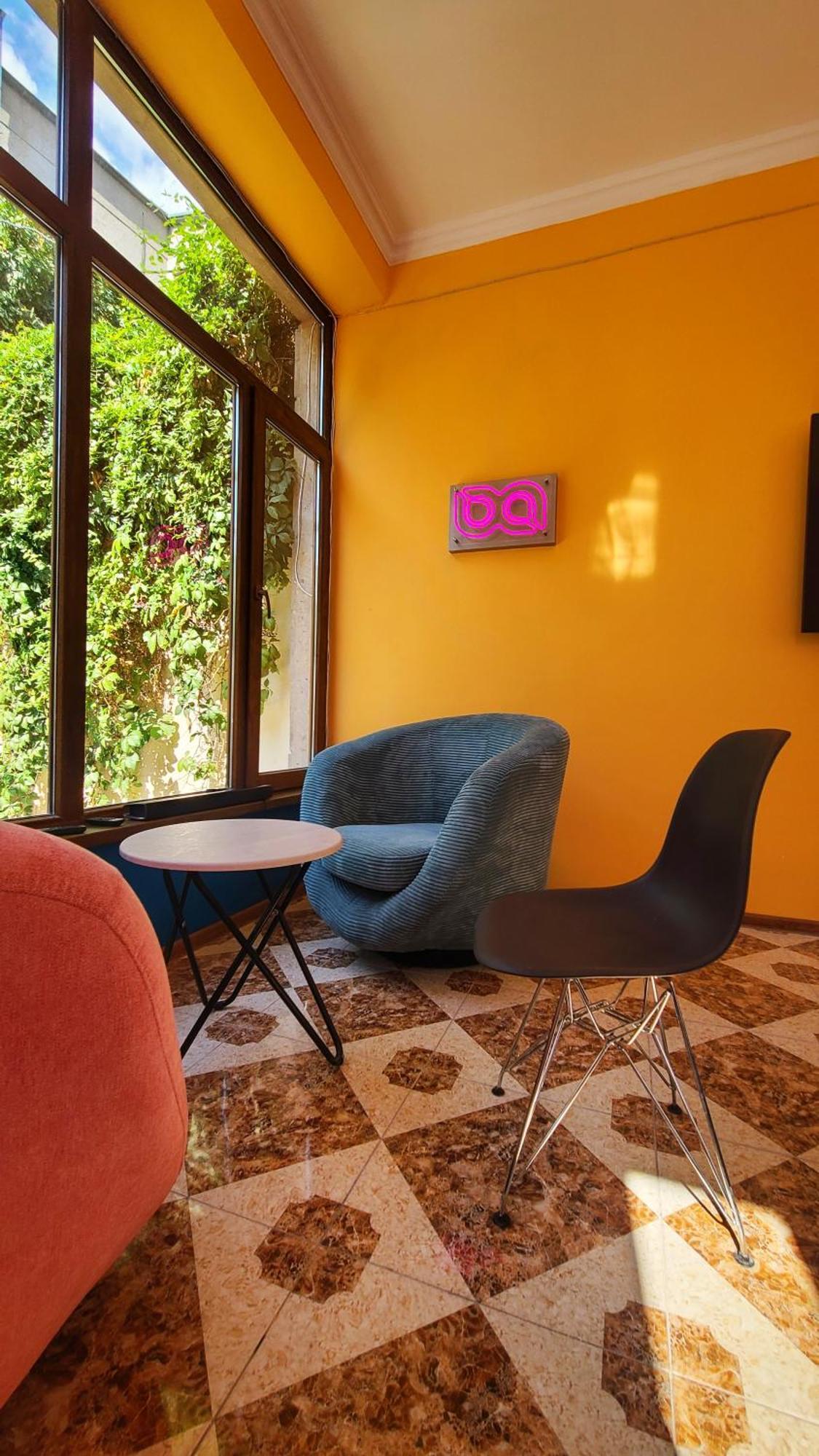 Capsula Hotel Γιερεβάν Εξωτερικό φωτογραφία