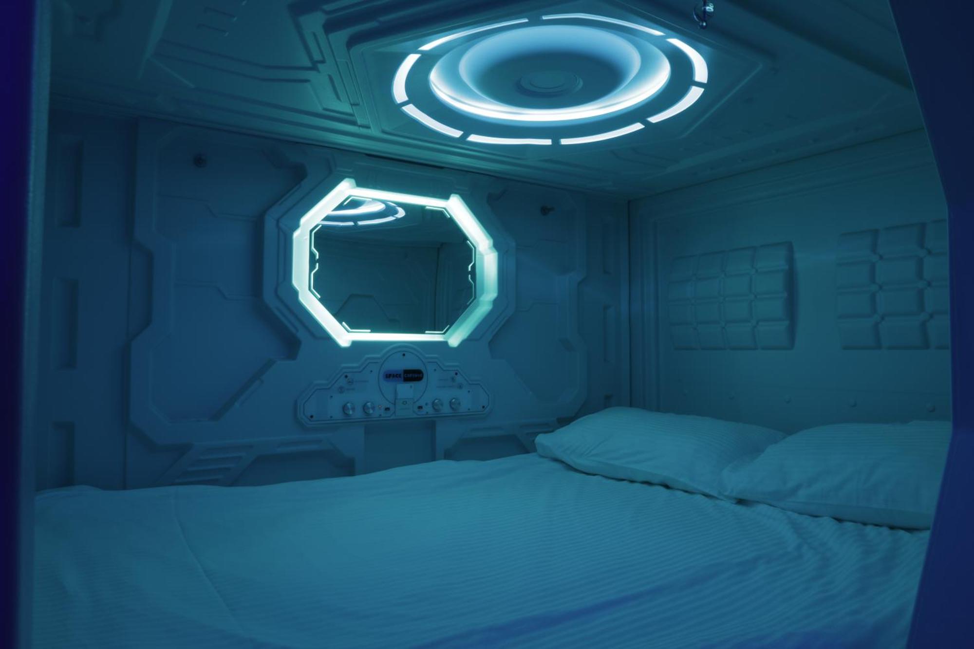 Capsula Hotel Γιερεβάν Εξωτερικό φωτογραφία